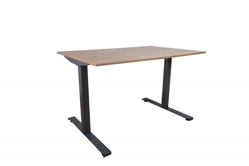 Elektromosan emelhető asztal alumínium színű lábszerkezettel, 140 cm, tölgy asztallap