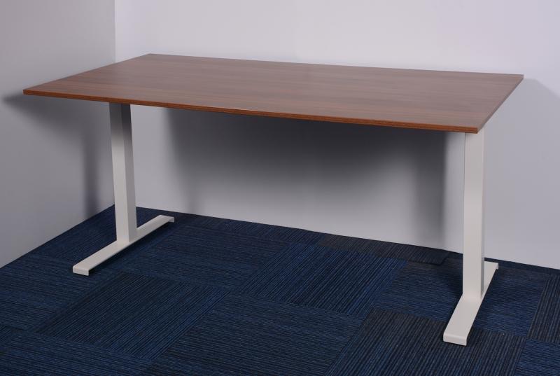 ErgoFix íróasztal, fehér lábszerkezettel, 160 cm, kansas tölgy asztallap